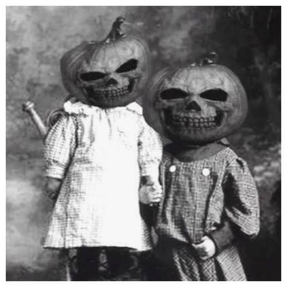 ❌ 10/31 TGIFF! FASHION FRIDAY VINTAGE SHARE GROUP THAT IS! - Picture 10 of 14